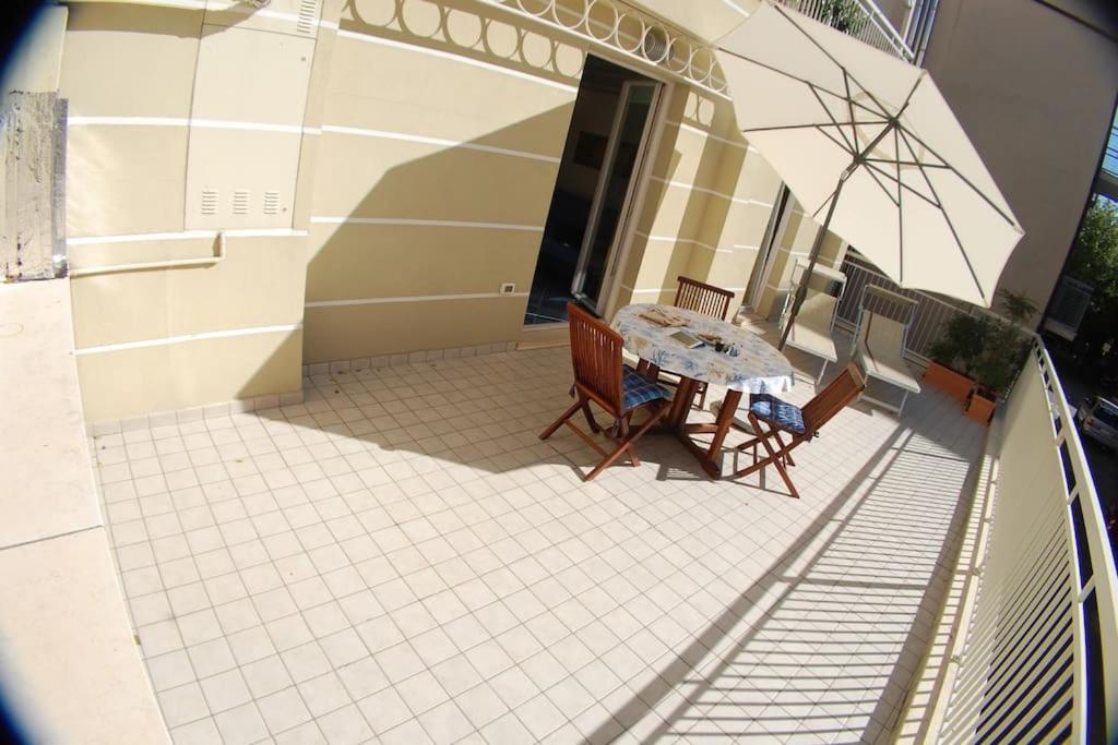 Souvenir 6 Apartment Gabicce Mare Exterior photo