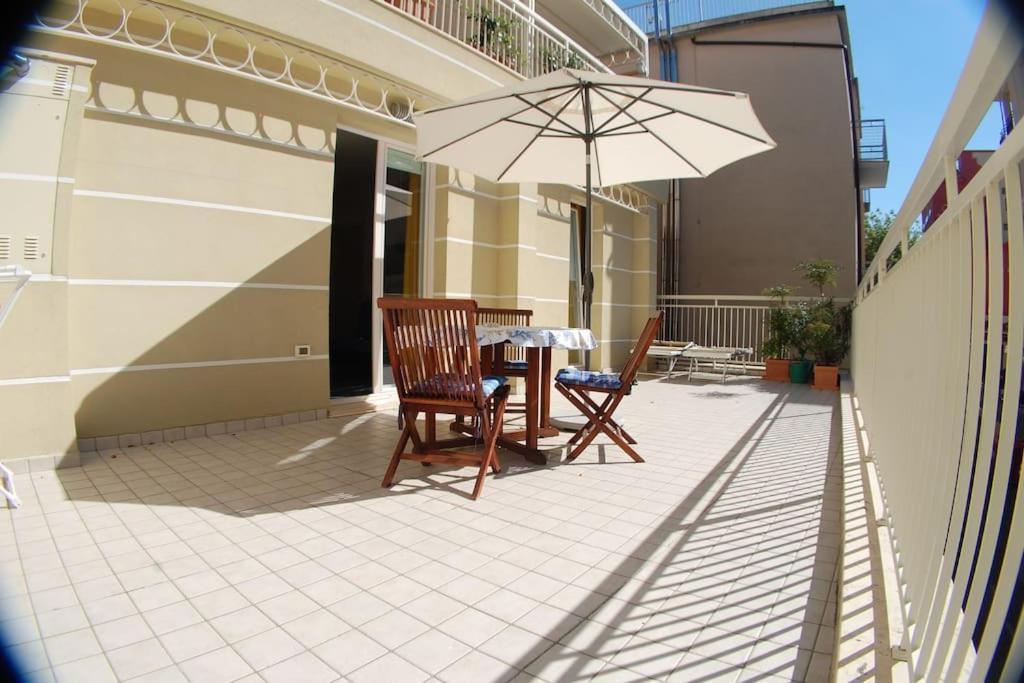 Souvenir 6 Apartment Gabicce Mare Exterior photo